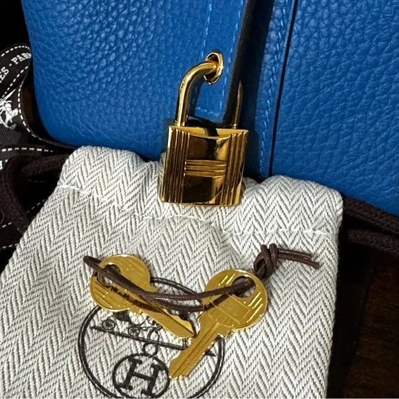 HERMES Picotin 18 Taurillon Clemence Gold Hardware Stamp Y 2021 Color Mykonos - Picture 8 of 10